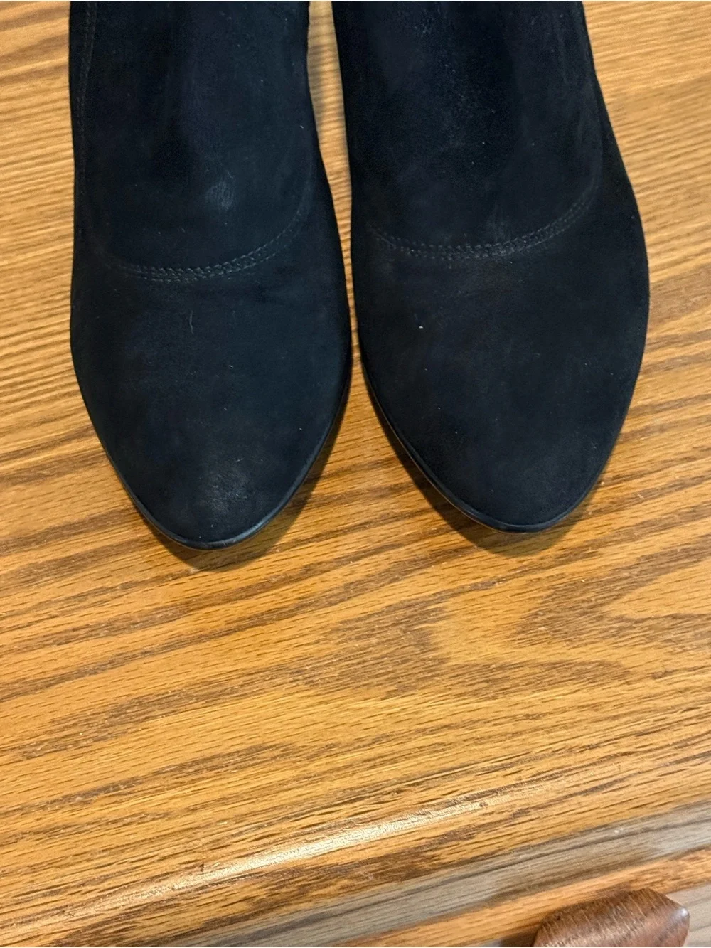 Aquatalia Vera Gomma Rosette Heel Black Suede Womens Size 9
